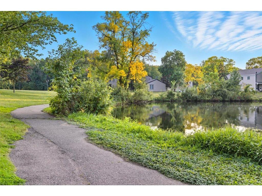 4880 Grenwich Trail N Oakdale MN 55128 6789925 image34