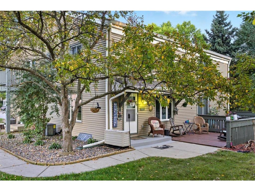 4880 Grenwich Trail N Oakdale MN 55128 6789925 image5