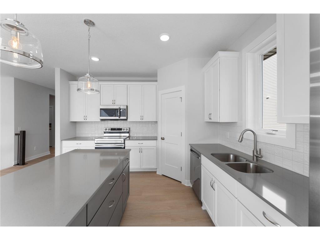 4882 127th Lane NE Blaine MN 55449 7018297 image17
