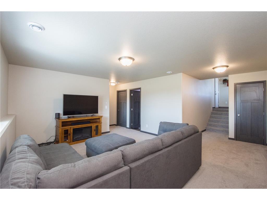 4887 Hampton Circle S Moorhead MN 56560 7114835 image22