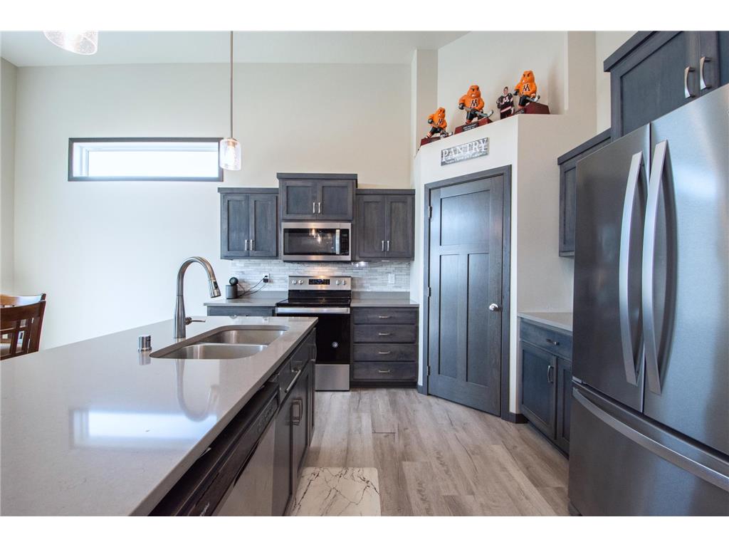 4887 Hampton Circle S Moorhead MN 56560 7114835 image8