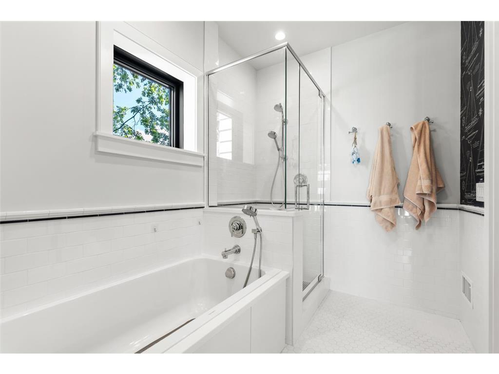 4889 E Lake Harriet Parkway Minneapolis MN 55419 - Harriet Lake 7050178 image35