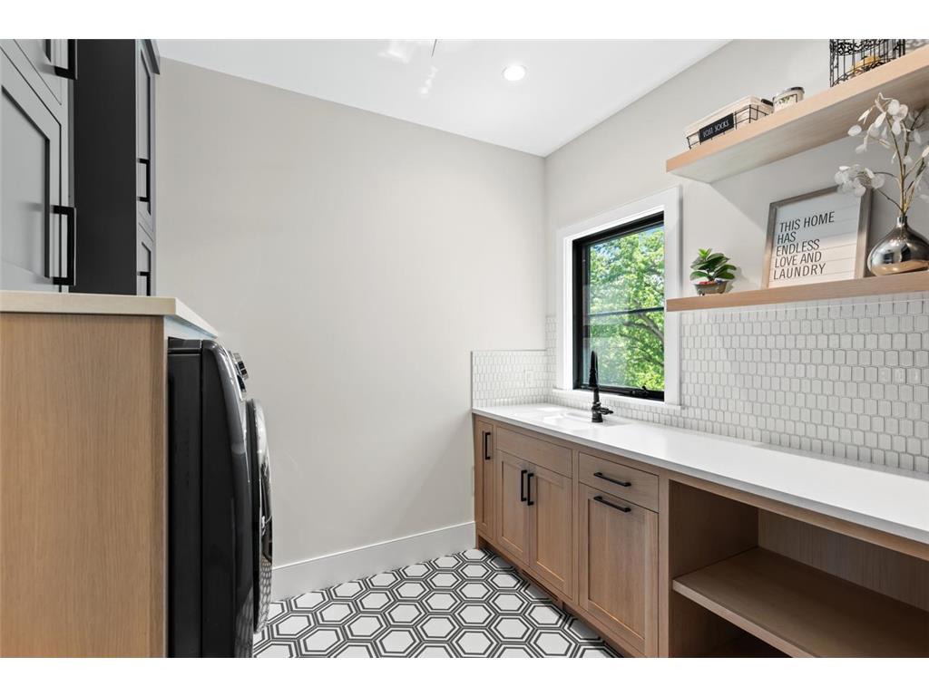 4889 E Lake Harriet Parkway Minneapolis MN 55419 - Harriet Lake 7050178 image39