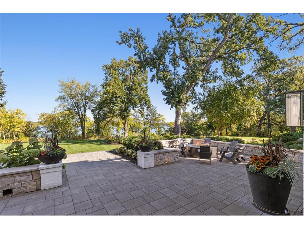 4889 E Lake Harriet Parkway Minneapolis MN 55419 - Harriet Lake 7050178 image4