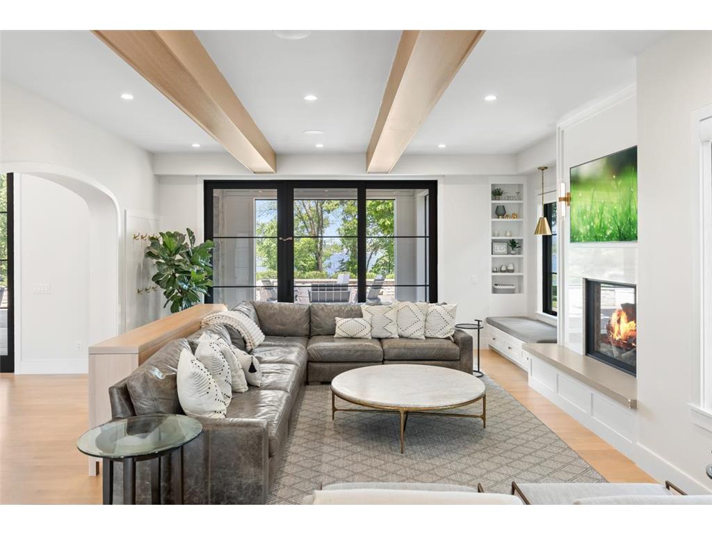 4889 E Lake Harriet Parkway Minneapolis MN 55419 - Harriet Lake 7050178 image8