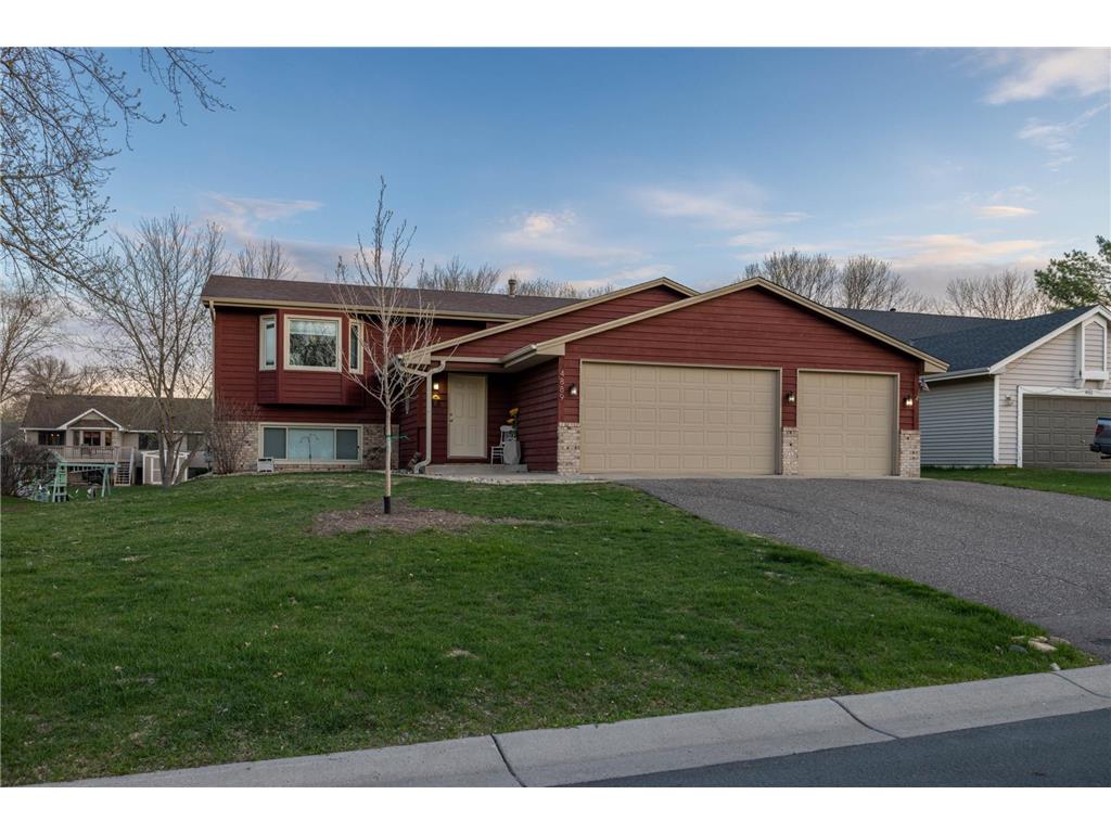 4889 Spruce Lane, Savage, MN, 55378 MLS 6382180 Edina Realty