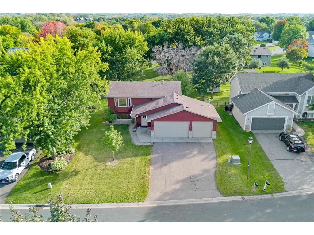 4889 Spruce Lane Savage MN 55378 6808097 image1