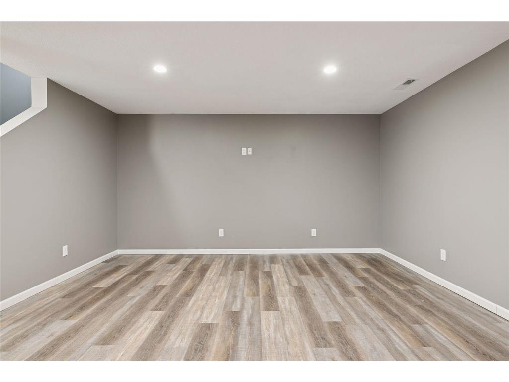 489 Canyon Boulevard Hudson WI 54016 7000751 image32