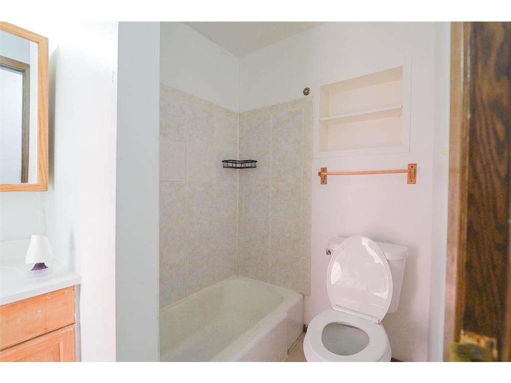 489 Whitall Street Saint Paul MN 55130 7071799 image27