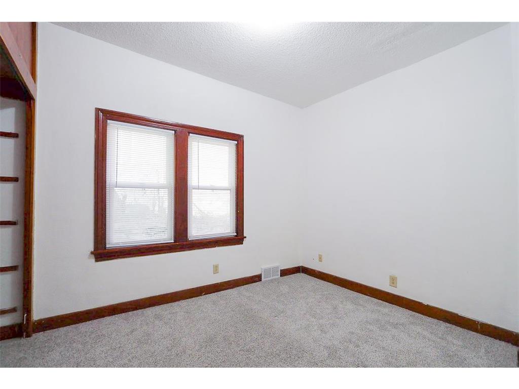 489 Whitall Street Saint Paul MN 55130 7071799 image9