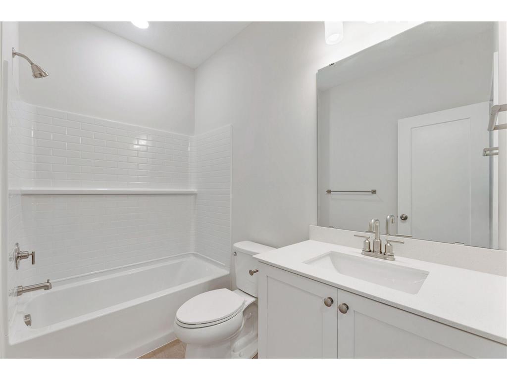 4890 127th Lane NE Blaine MN 55449 7048799 image10