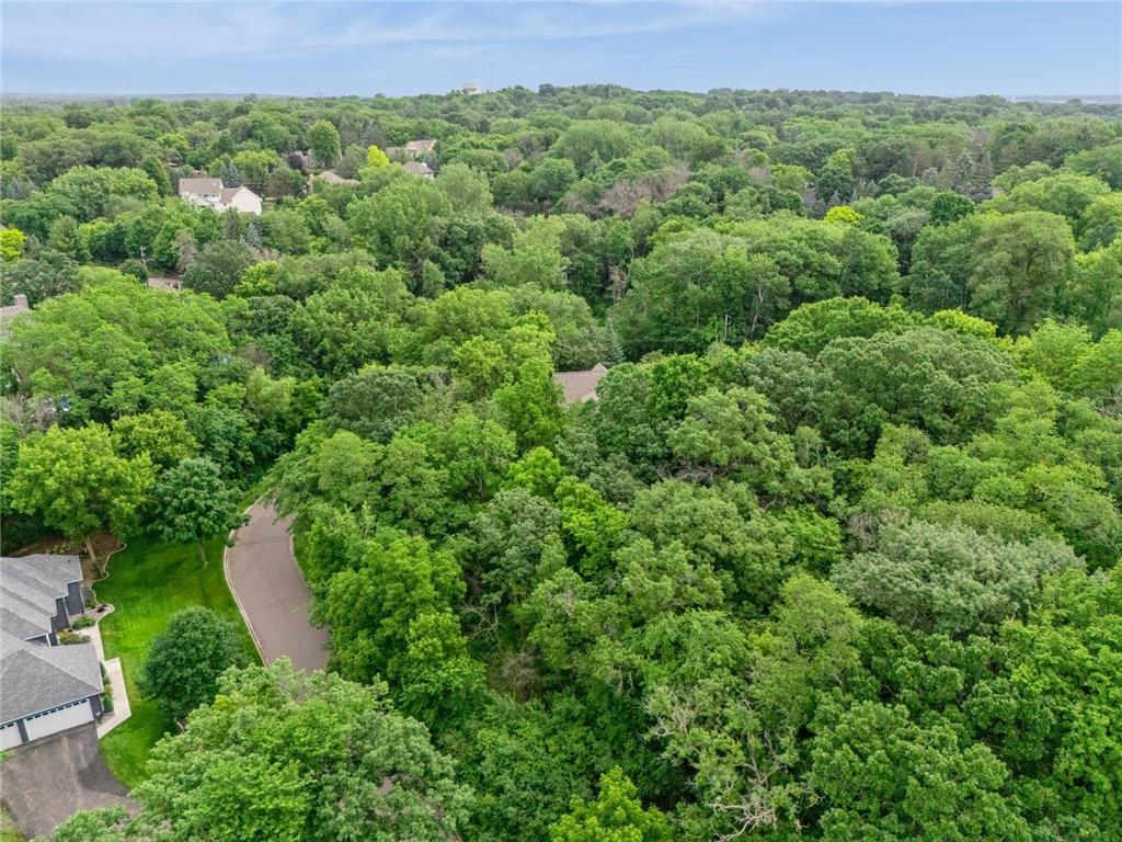 4893 Woodhurst Lane Minnetonka MN 55345 7046365 image9