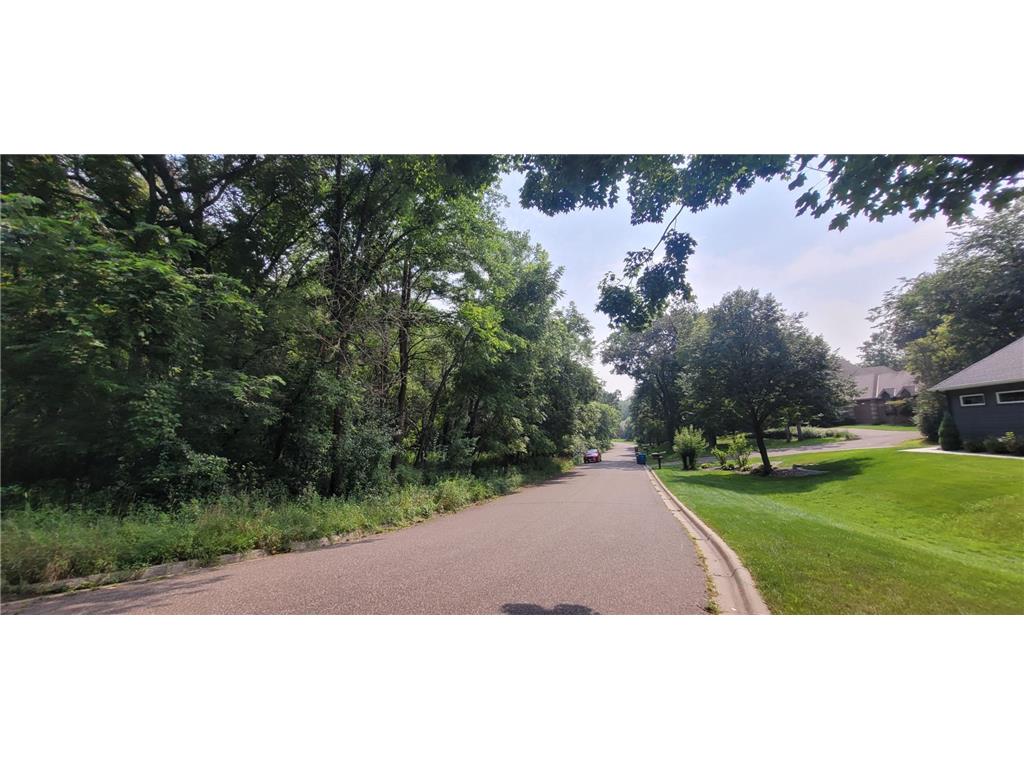 4893x Woodhurst Lane Minnetonka MN 55345 7046368 image8