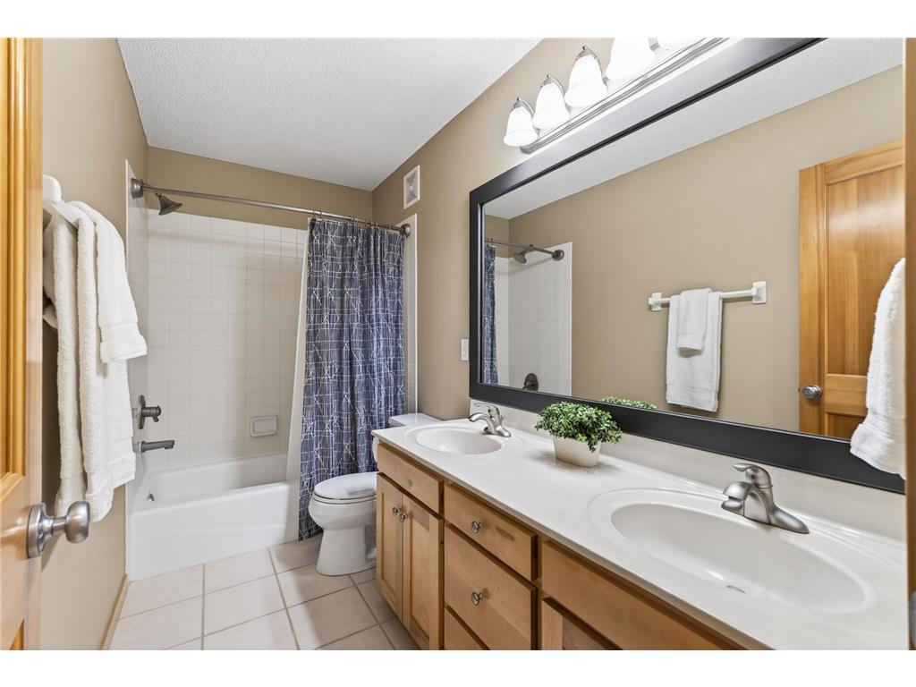 4895 Eagle Ridge Road Independence MN 55357 7063146 image35