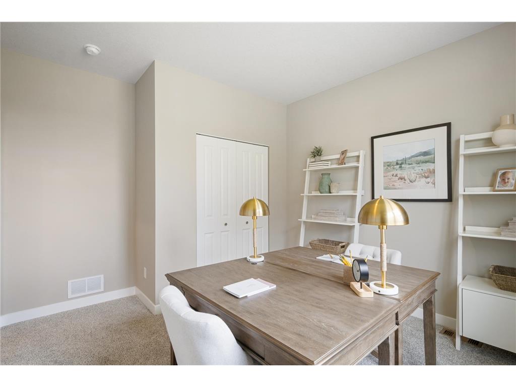 4896 Blake Way Woodbury MN 55129 7045642 image18