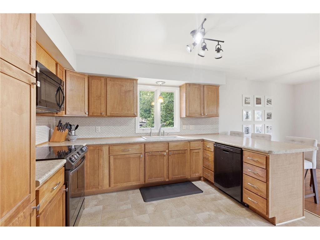49 14th Avenue SW New Brighton MN 55112 7055330 image10