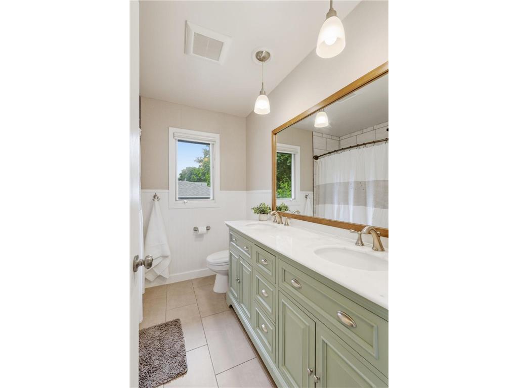 49 14th Avenue SW New Brighton MN 55112 7055330 image13