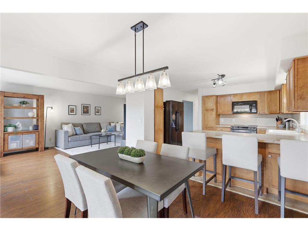 49 14th Avenue SW New Brighton MN 55112 7055330 image3