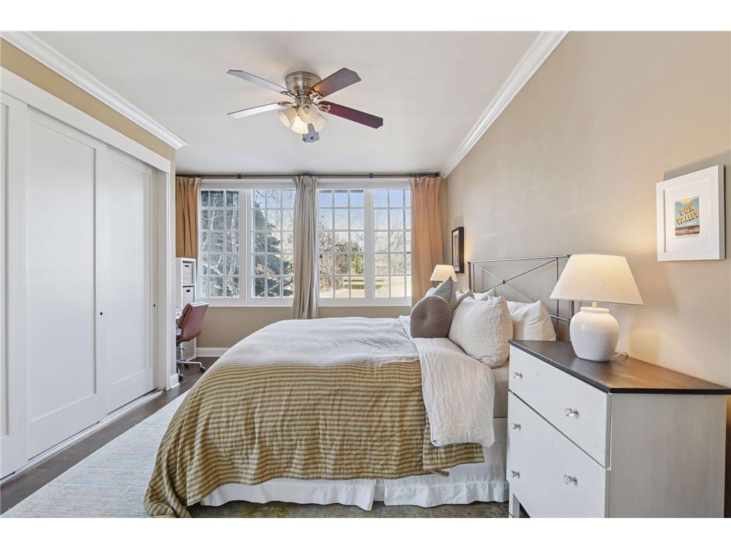 49 Island Avenue W Minneapolis MN 55401 - Mississippi 7051731 image25