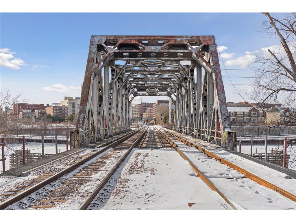 49 Island Avenue W Minneapolis MN 55401 - Mississippi 7051731 image31