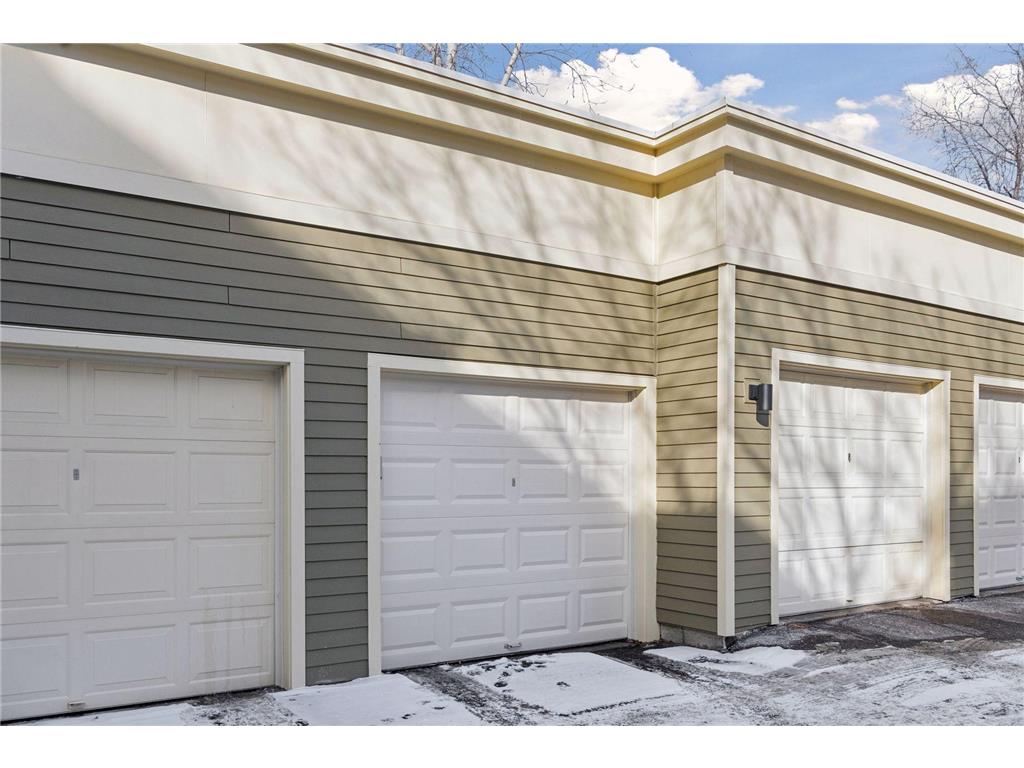 49 Island Avenue W Minneapolis MN 55401 - Mississippi 7051731 image34