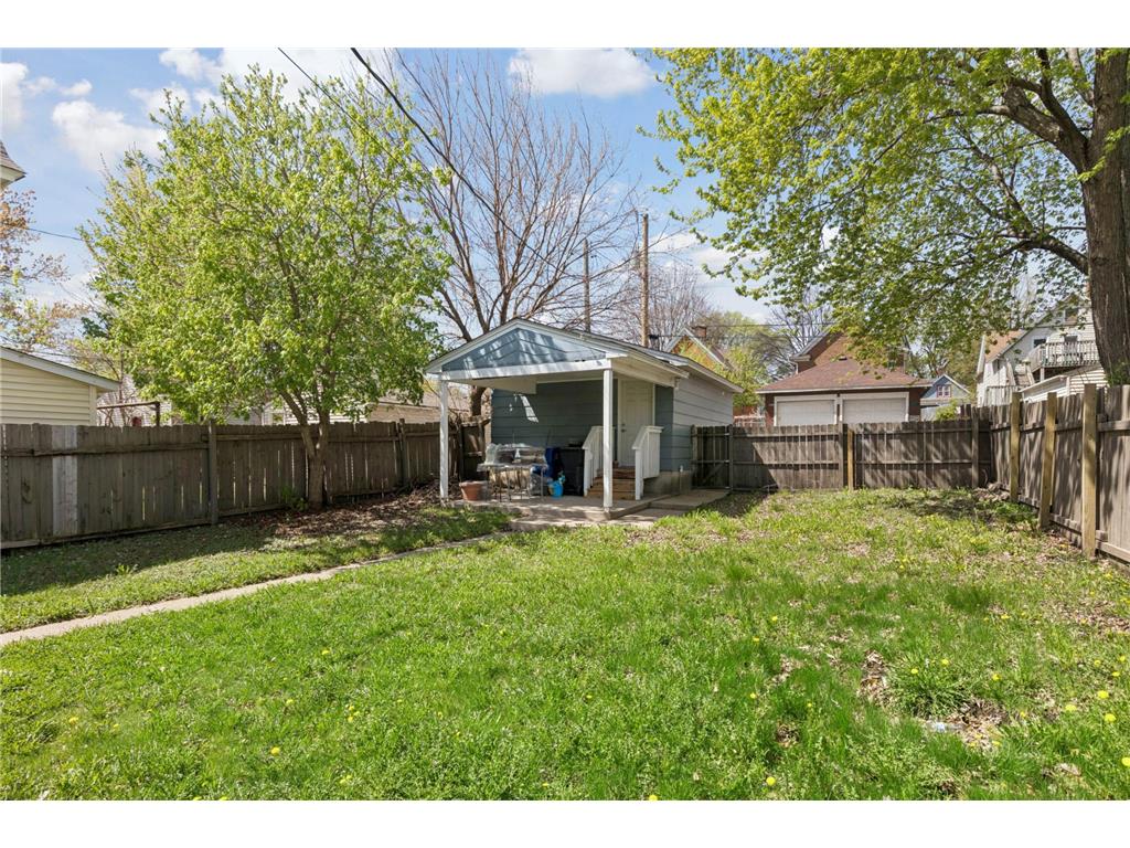 49 Manitoba Avenue Saint Paul MN 55117 7065946 image21