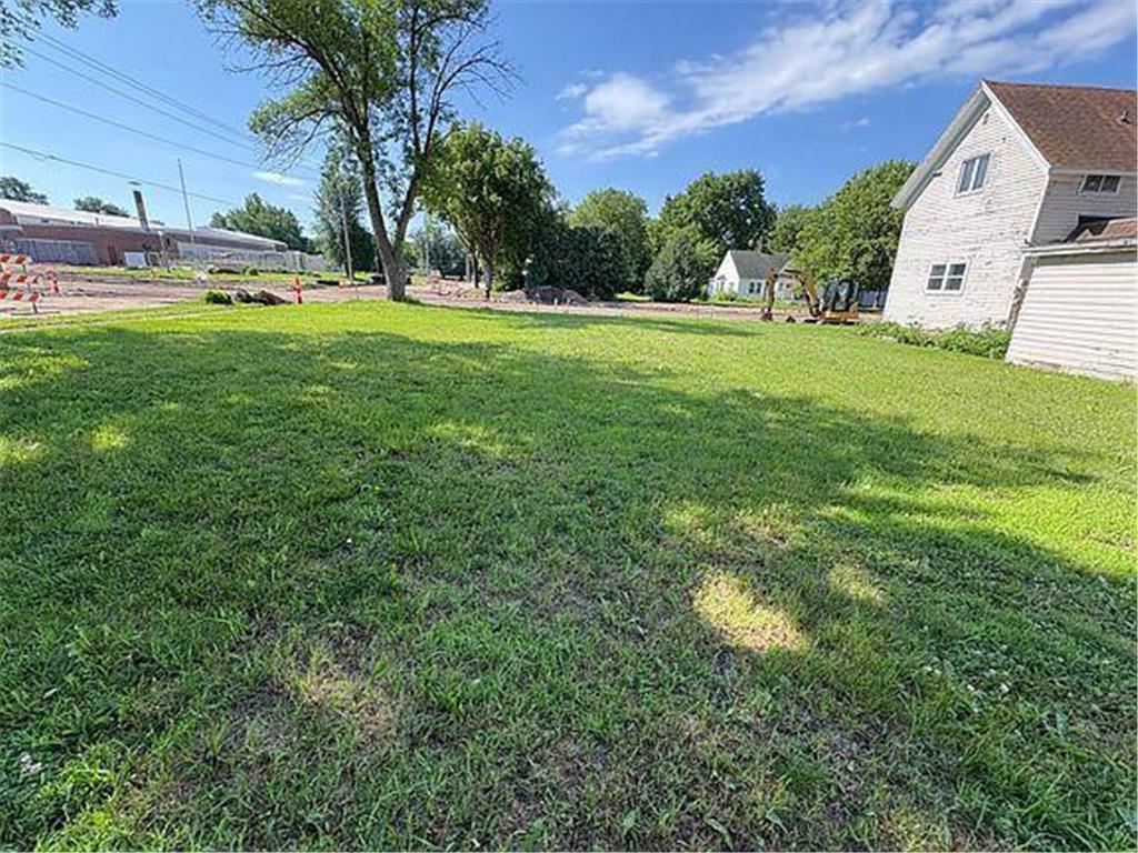 49 S Hering Street Appleton MN 56208 7053324 image1
