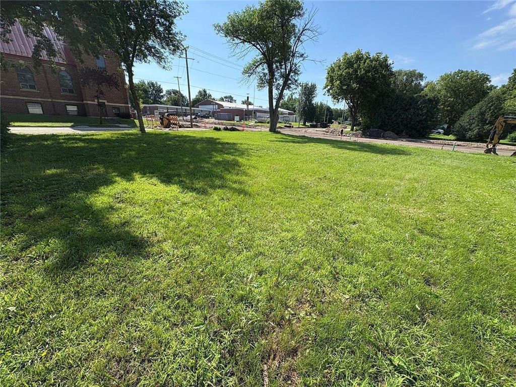 49 S Hering Street Appleton MN 56208 7053324 image2