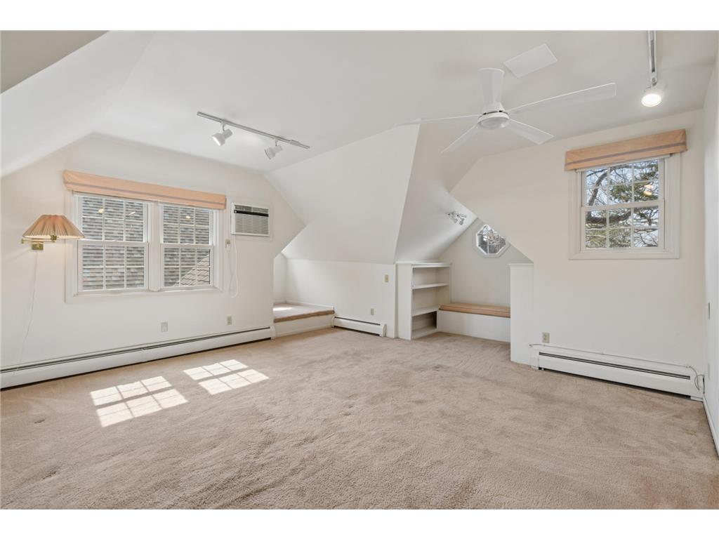 49 Sheridan Avenue S Minneapolis MN 55405 7022264 image10