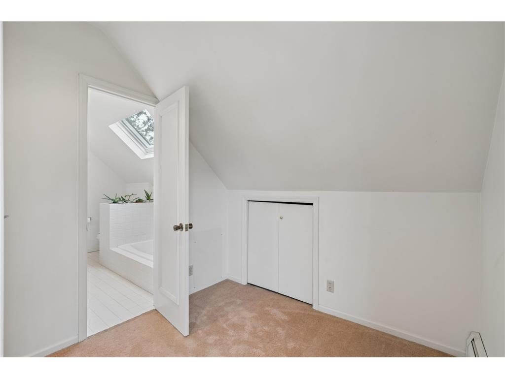 49 Sheridan Avenue S Minneapolis MN 55405 7022264 image13