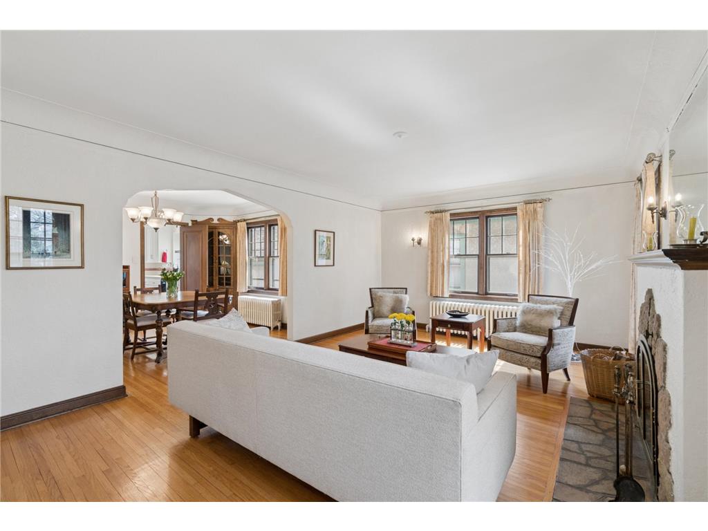 49 Sheridan Avenue S Minneapolis MN 55405 7022264 image2