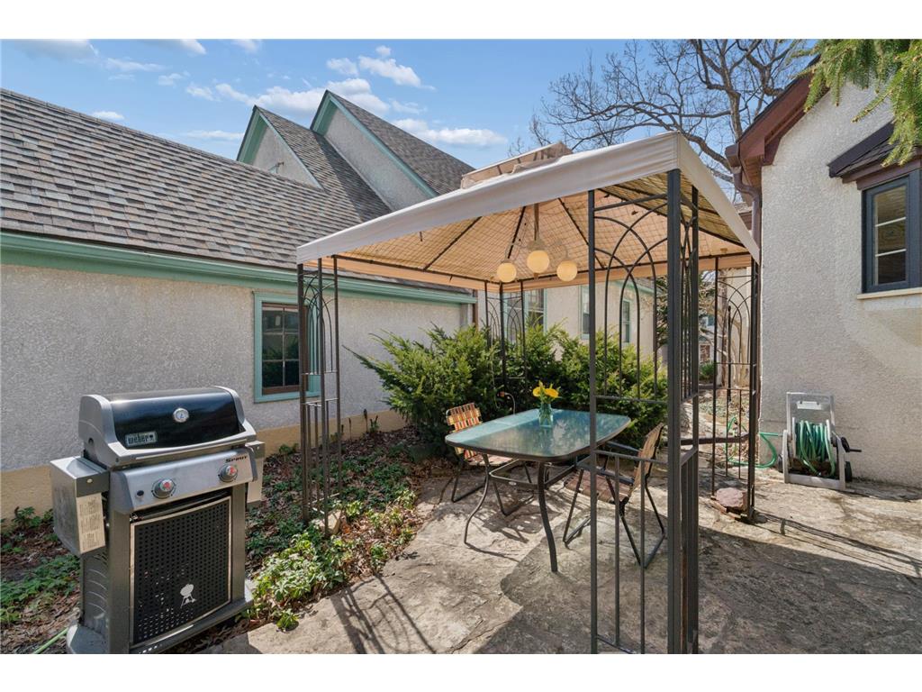 49 Sheridan Avenue S Minneapolis MN 55405 7022264 image21