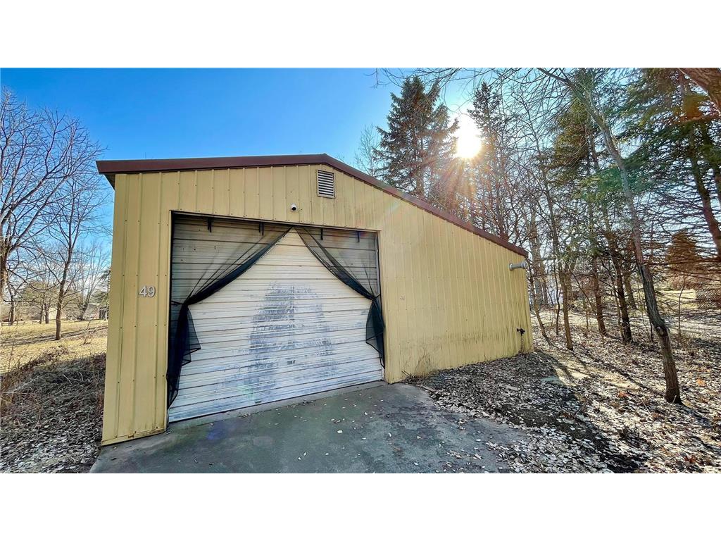 49 W 14th Street Buffalo City WI 54622 7031115 image5