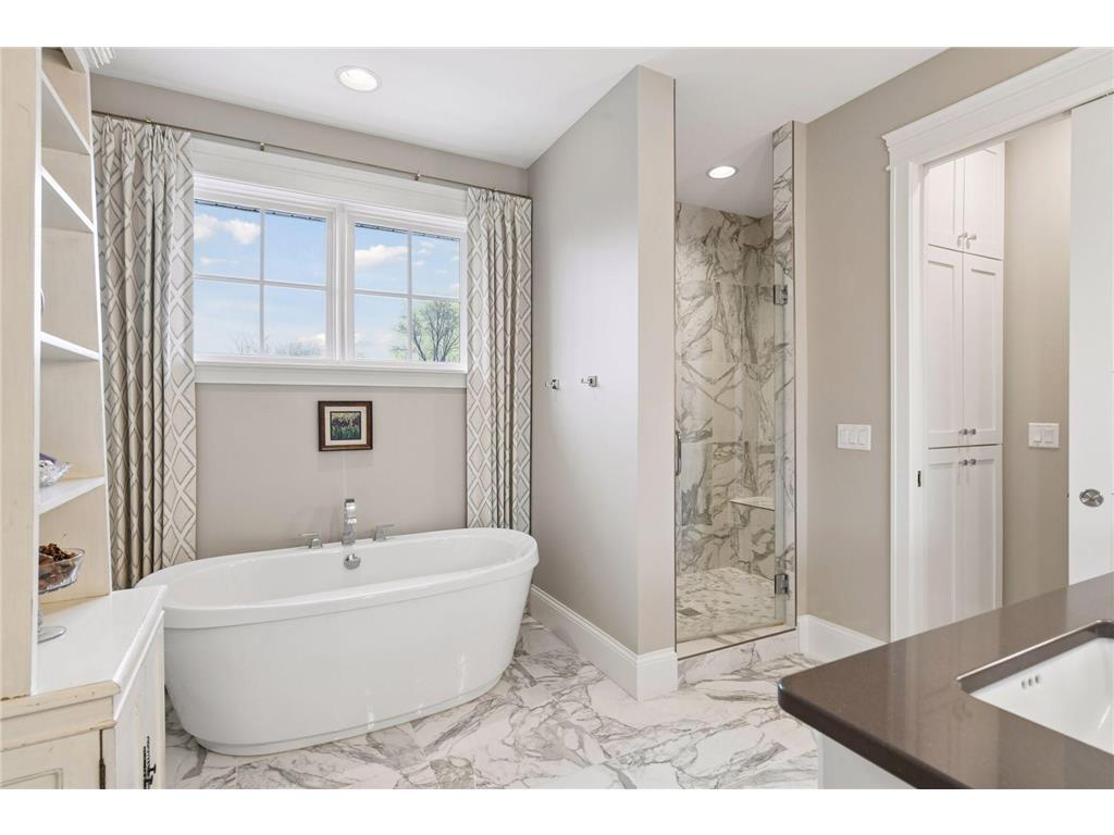 4900 Hawthorne Court Edina MN 55436 7029792 image24