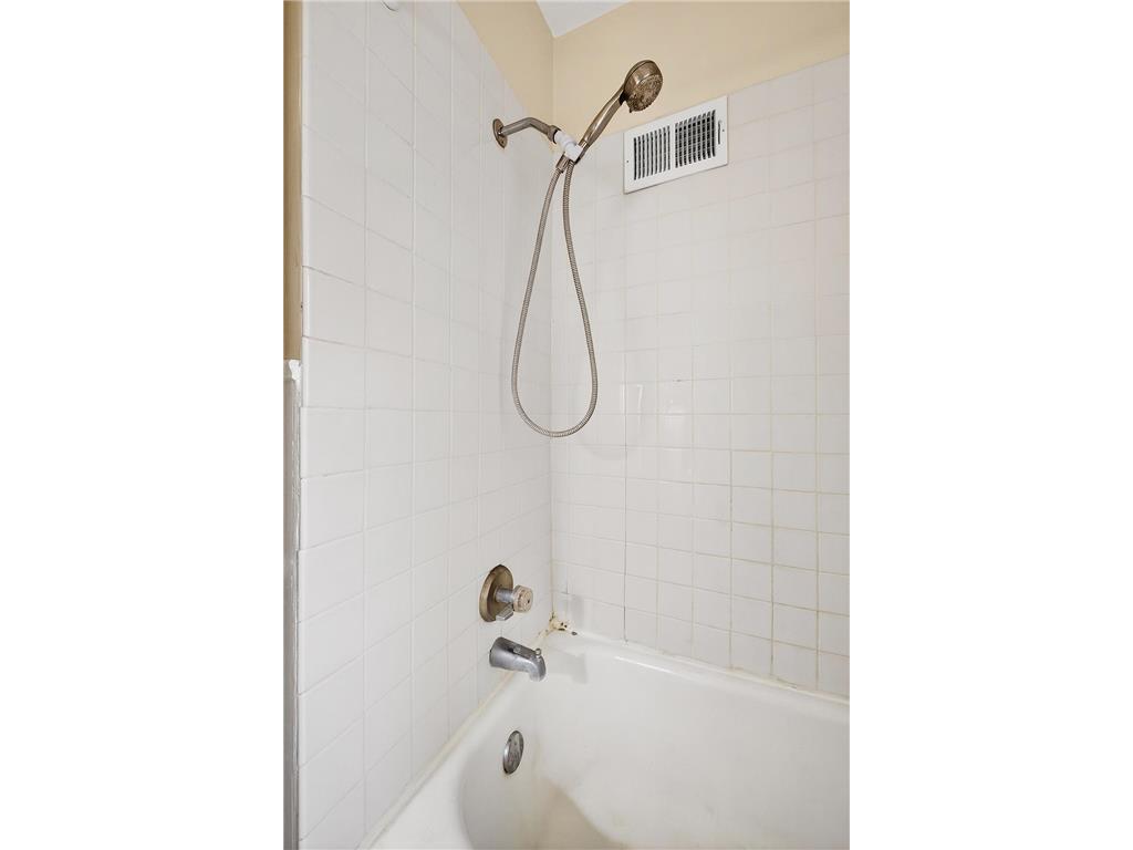 4900 Old Cedar Lake Road Saint Louis Park MN 55416 7022235 image15
