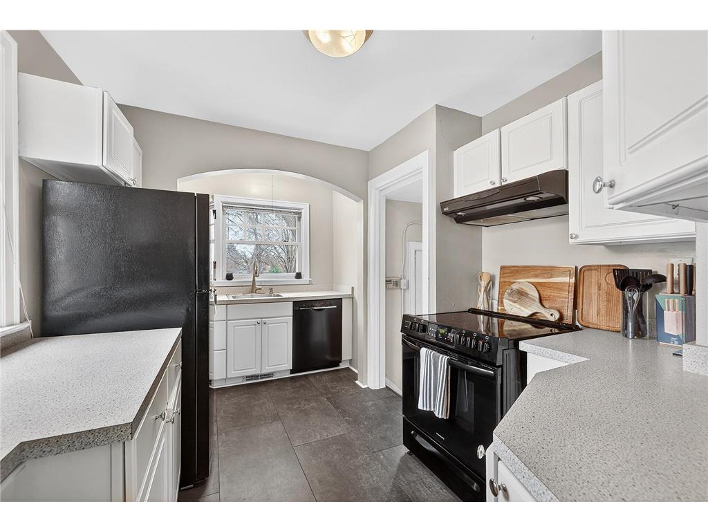 4900 Old Cedar Lake Road Saint Louis Park MN 55416 7022235 image9