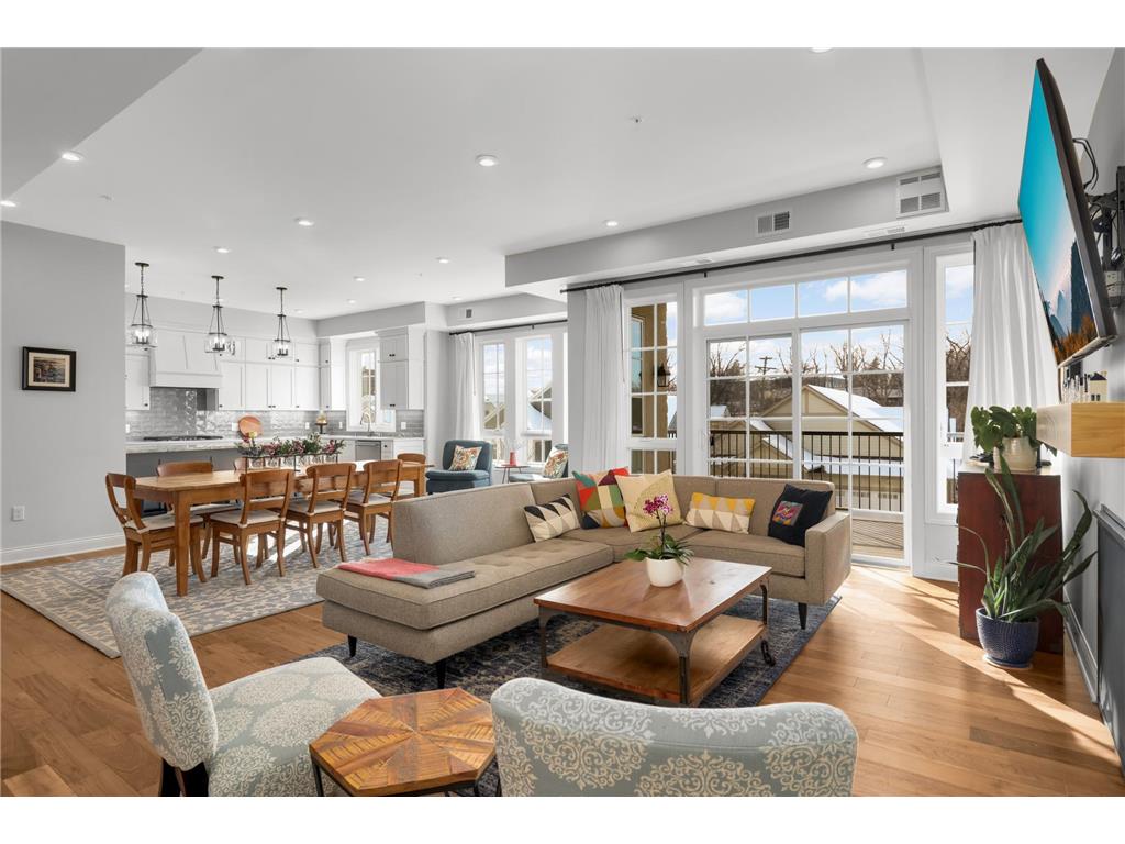 4901 Hawthorne Court #202 Edina MN 55436 7029183 image1