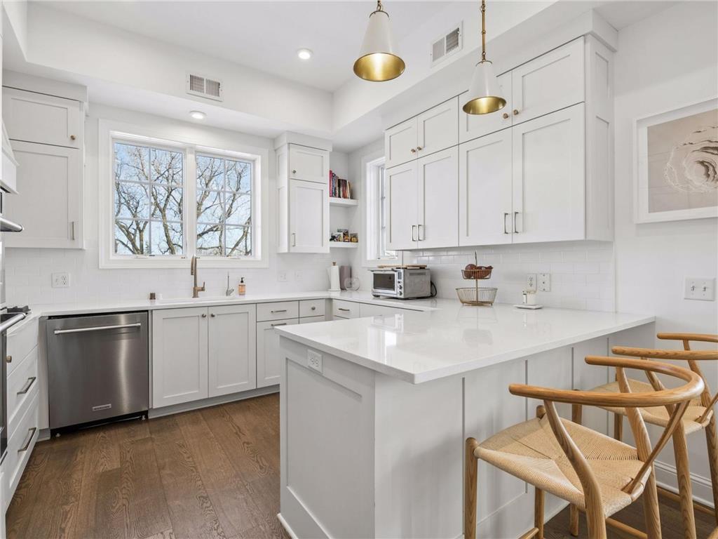 4901 Hawthorne Court #303 Edina MN 55436 7033280 image13