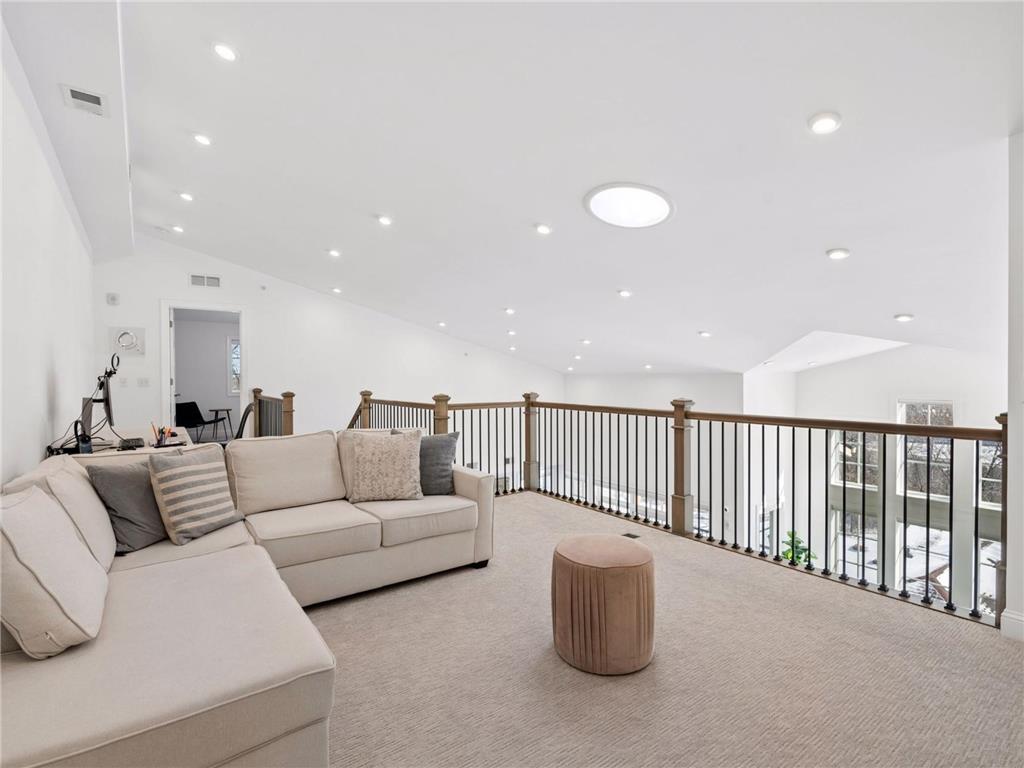 4901 Hawthorne Court #303 Edina MN 55436 7033280 image30