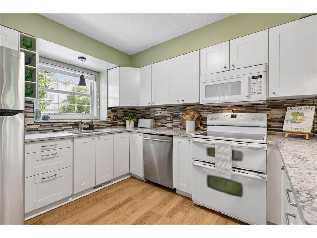 4902 Bayswater Road Minnetonka MN 55345 7067312 image20