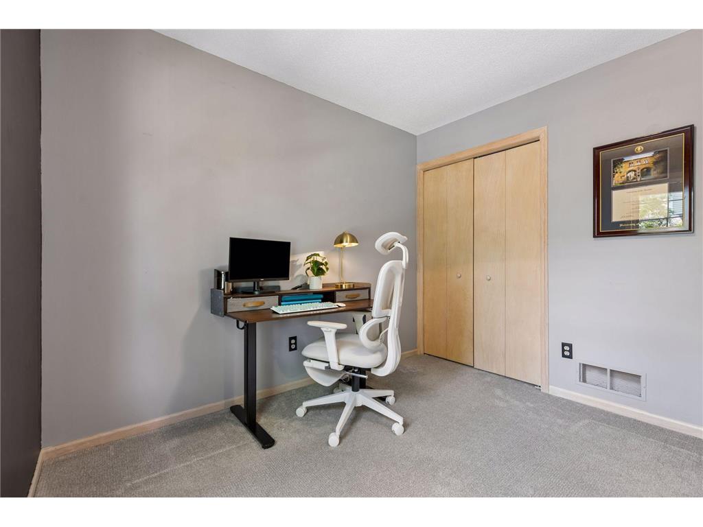 4902 Bayswater Road Minnetonka MN 55345 7067312 image28