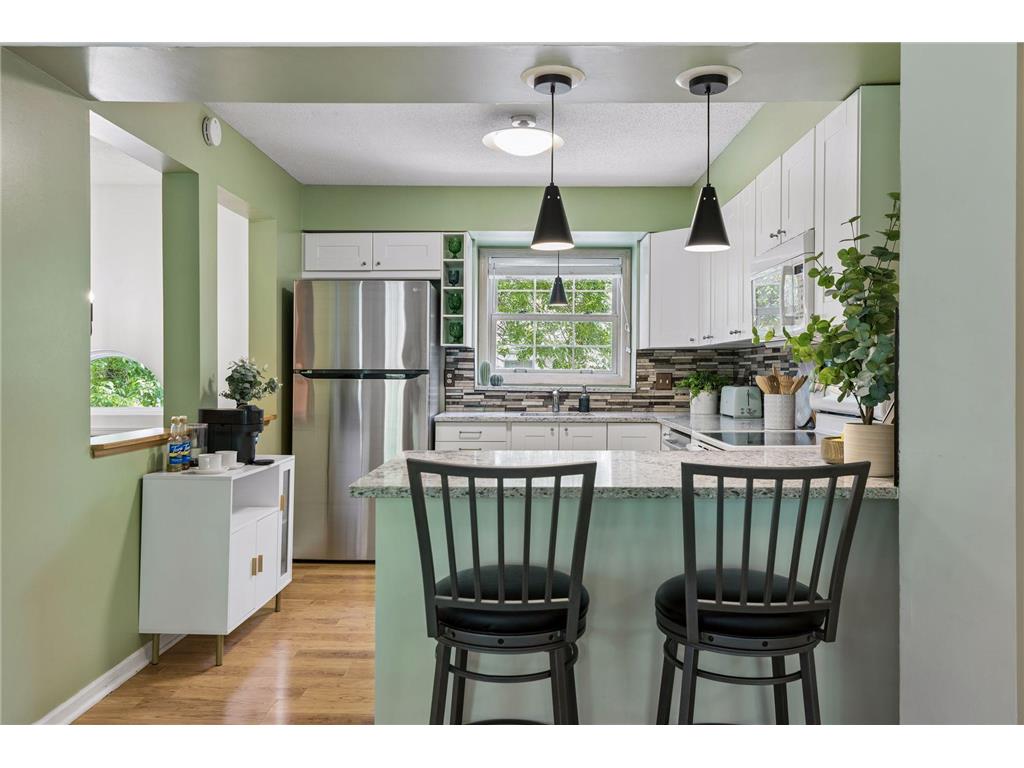 4902 Bayswater Road Minnetonka MN 55345 7067312 image3