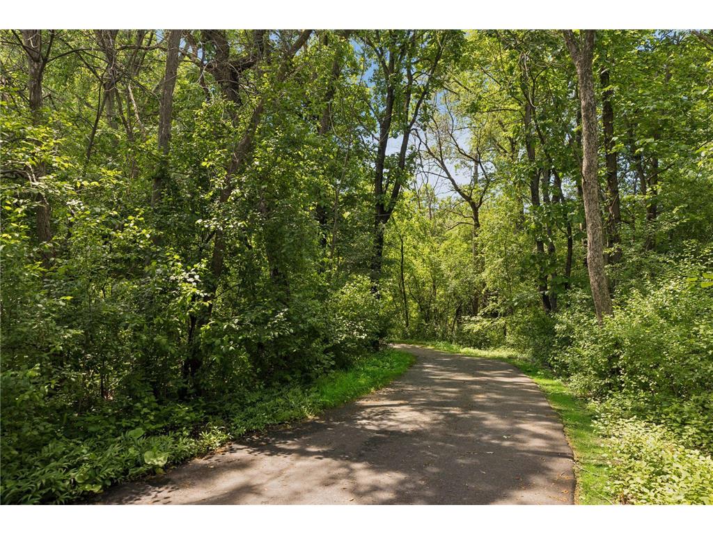 4902 Bayswater Road Minnetonka MN 55345 7067312 image45