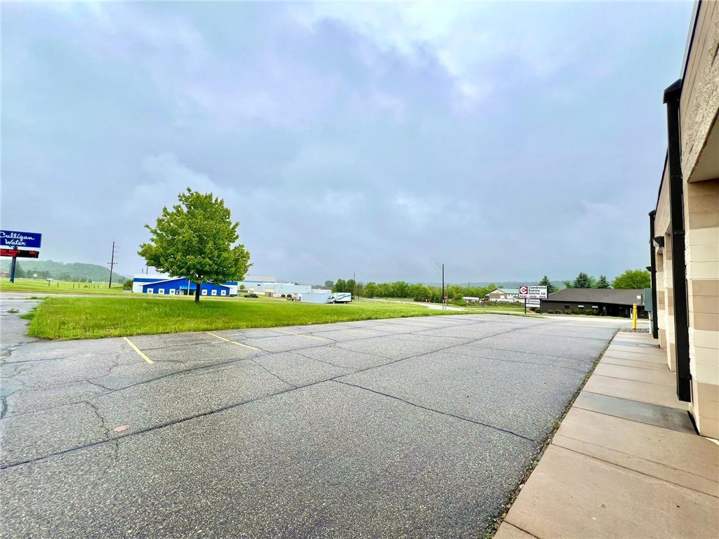 4902 Moundview Drive Red Wing MN 55066 6726103 image6