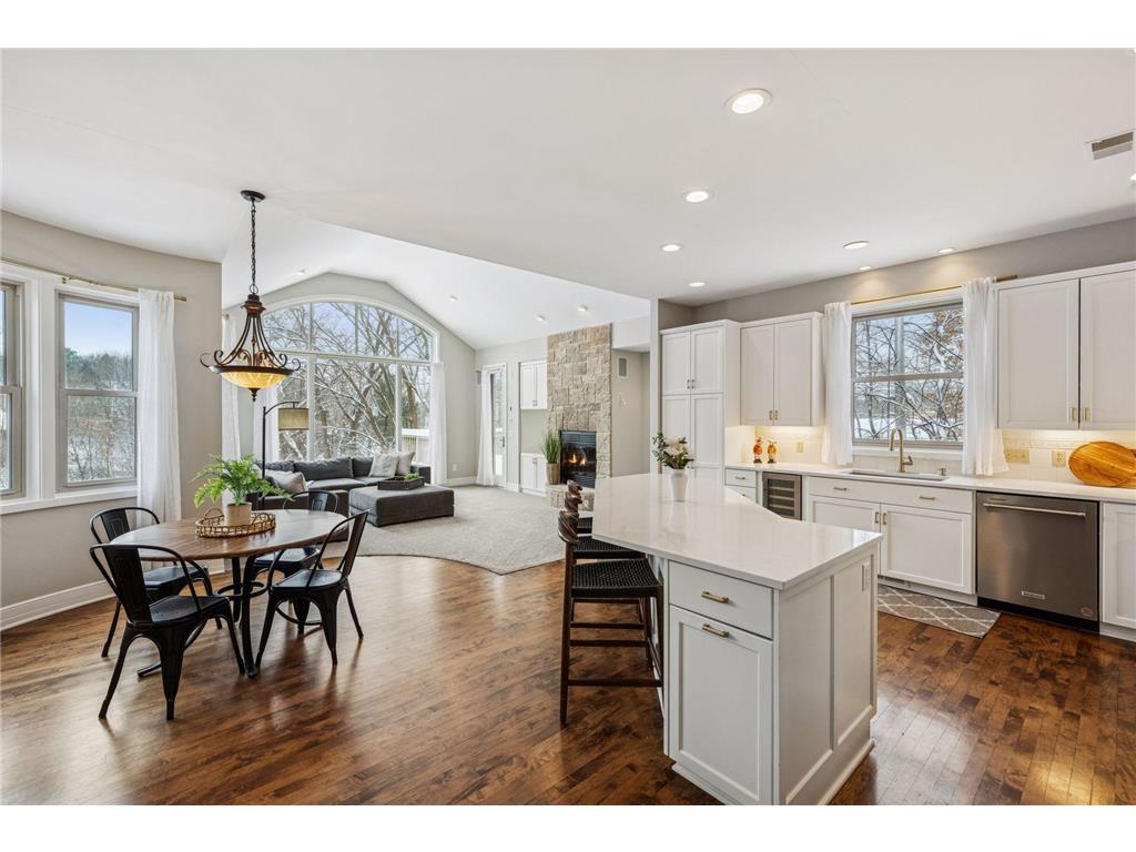 4902 Woodhurst Lane Minnetonka MN 55345 6821347 image14