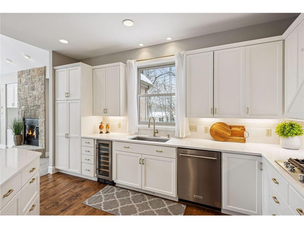 4902 Woodhurst Lane Minnetonka MN 55345 6821347 image16