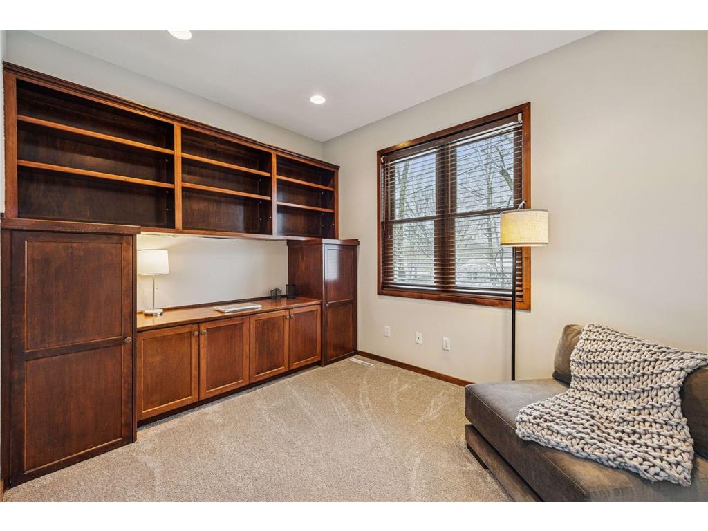 4902 Woodhurst Lane Minnetonka MN 55345 6821347 image25