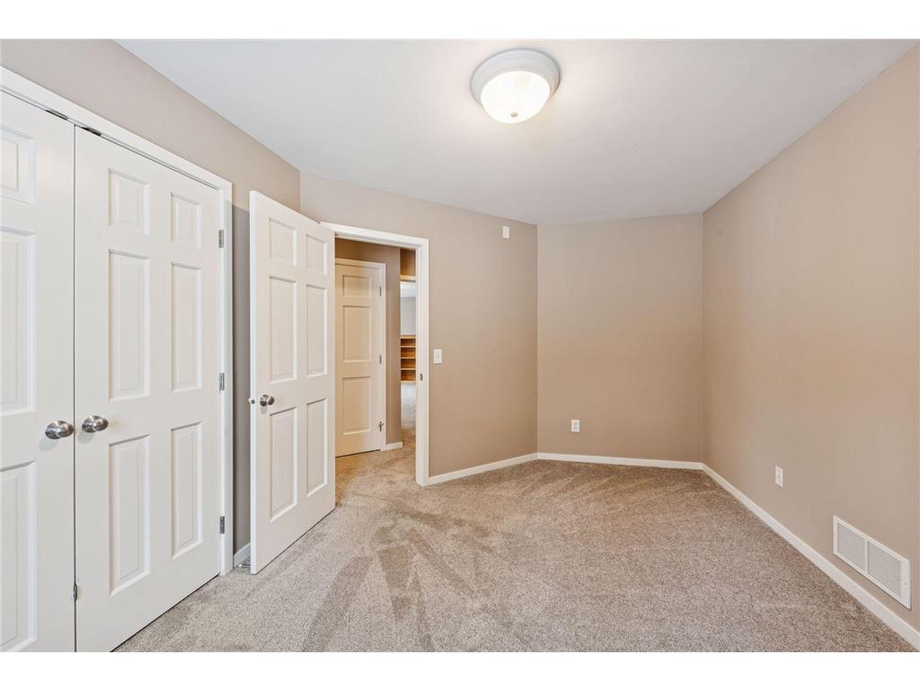 4902 Woodhurst Lane Minnetonka MN 55345 6821347 image51