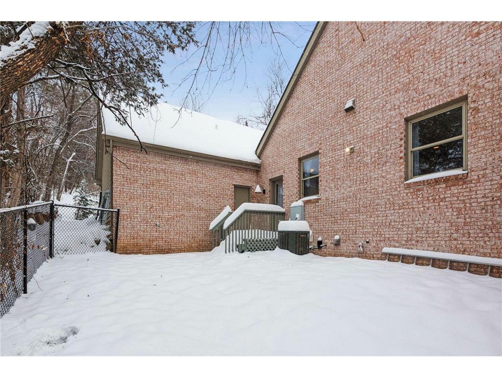 4902 Woodhurst Lane Minnetonka MN 55345 6821347 image59
