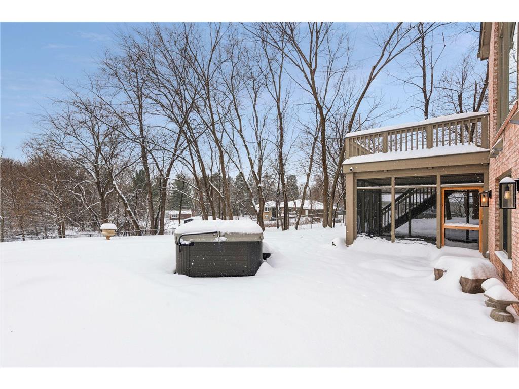 4902 Woodhurst Lane Minnetonka MN 55345 6821347 image64